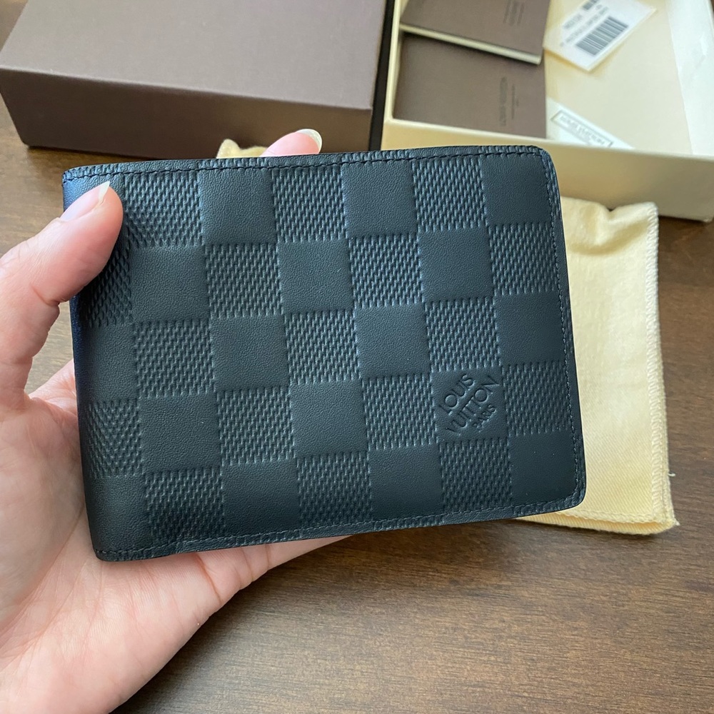 Louis Vuitton Multiple wallet